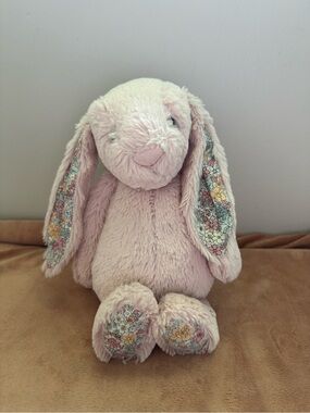 Jellycat Blush Blossom Bunny